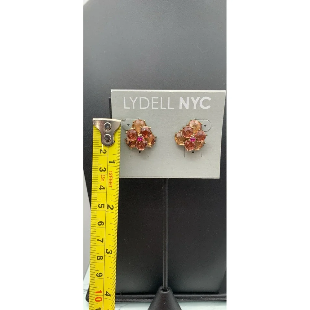 NWT NOS Lydell NYC Gold Tone And Rhinestone Cluster Pierced Earrings